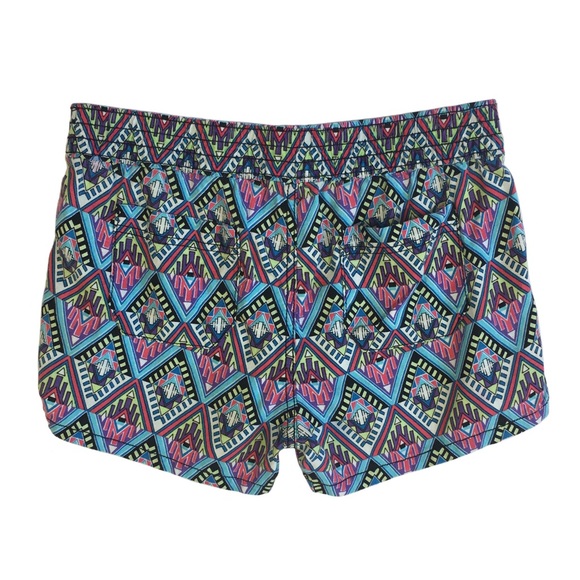 Arizona Jean Co. | Multicolor Tribal Print Shorts, Juniors Small - Picture 2 of 7